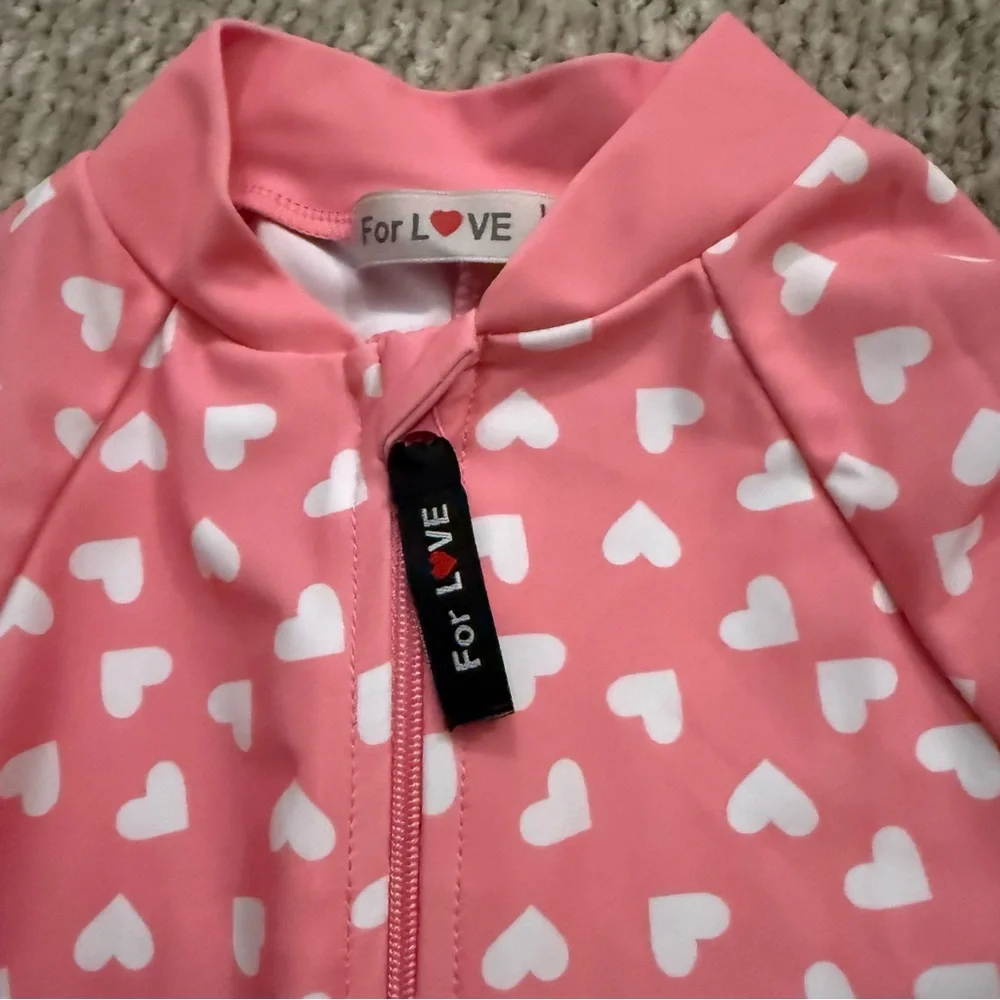 For Love Baby Rash Guard Swimsuit 6–12M Pink‎ White Heart Zip One Piece